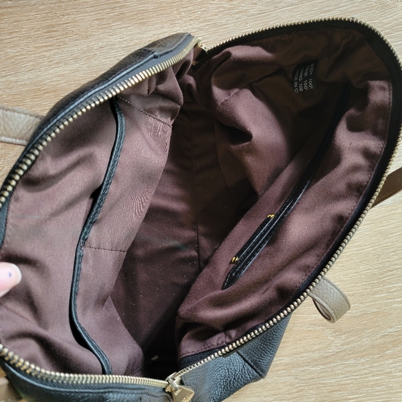 Pour LA Victoire Shoulder Bag - Picture 3 of 3